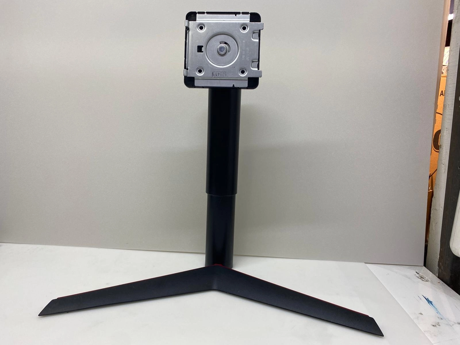 LG MAZ652233 03 MONİTÖR AYAĞI