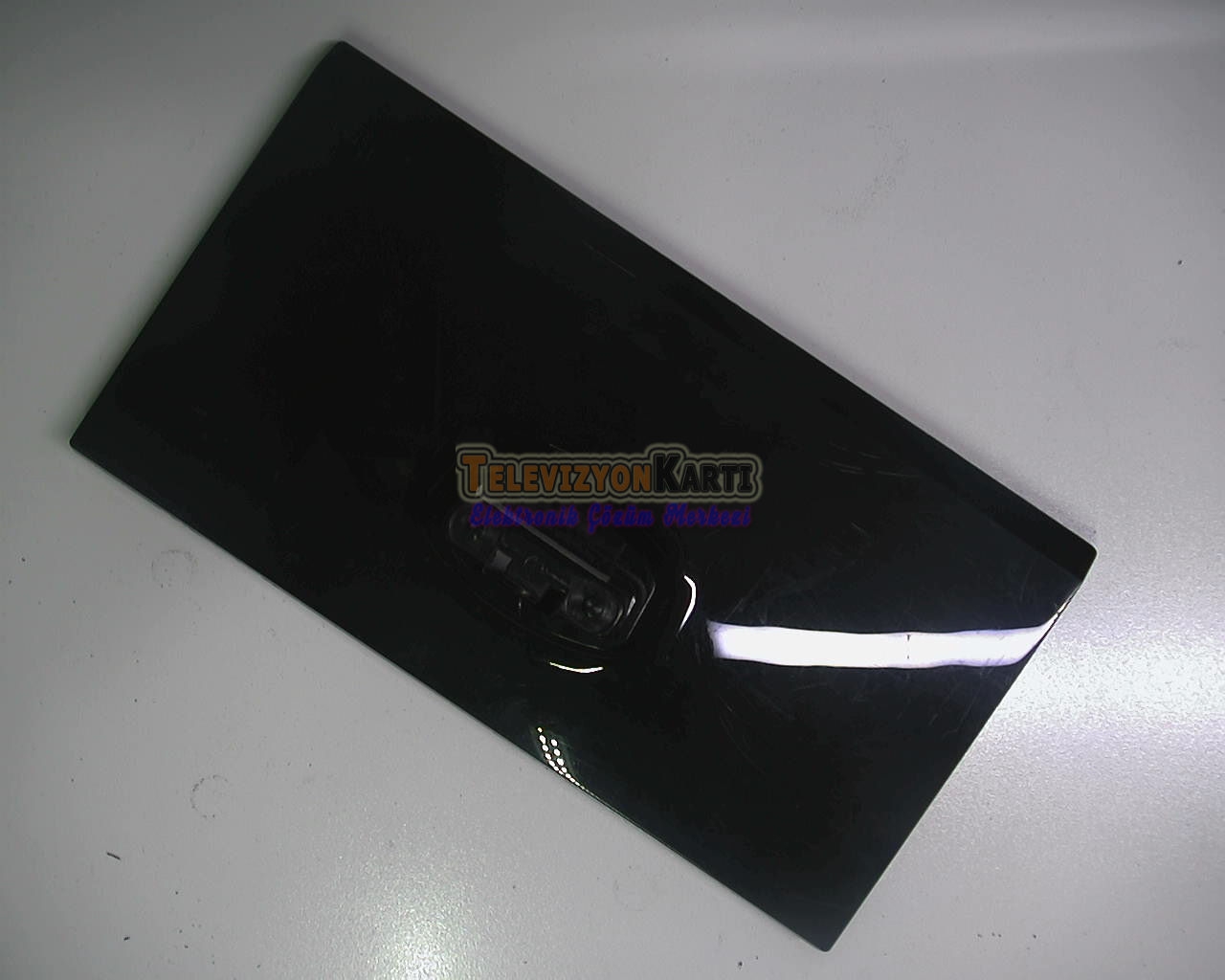 VESTEL 22VF3025,AYAK,TV AYAĞI,SEHPA AYAĞI,STAND,MASA AYAĞI